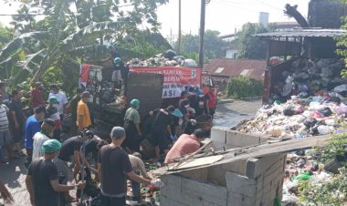 Tradisi Gugur Gunung: Budaya Kerja Sama Sembari Memperkuat Kebersamaan