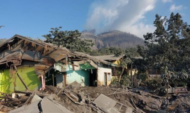 Bencana Alam Gunung Lewotobi: Seruan untuk Kepedulian Sosial