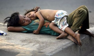 ISU KEMISKINAN DAN ANAK – ANAK TERLANTAR DI INDONESIA DALAM BINGKAI PANCASILA SEBAGAI IDEOLOGI NEGARA