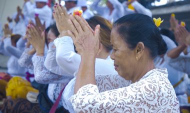 Persiapan Penyambutan Hari Raya Nyepi