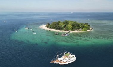 Menjelajahi Surga Tersembunyi di Pulau Samalona, Sulawesi Selatan