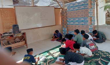 Semangat Belajar di Tengah Keterbatasan Fasilitas"