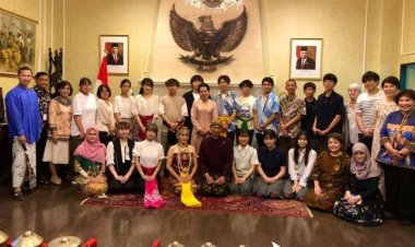 Memperkuat Kebangsaan Melalui Pendidikan dan Kesadaran Sosial