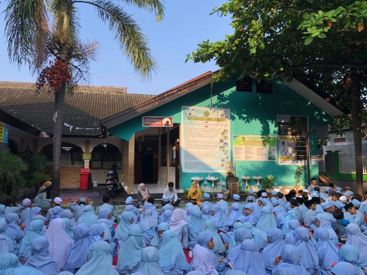 Morning Quran dan Sholat Dhuha Bersama Setiap Pagi di MIN 1 Kota Mataram